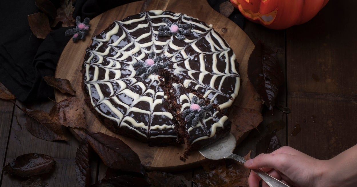 Your Rejected Halloween Treats Will Determine What Type Of Costume You Were Born To Wear