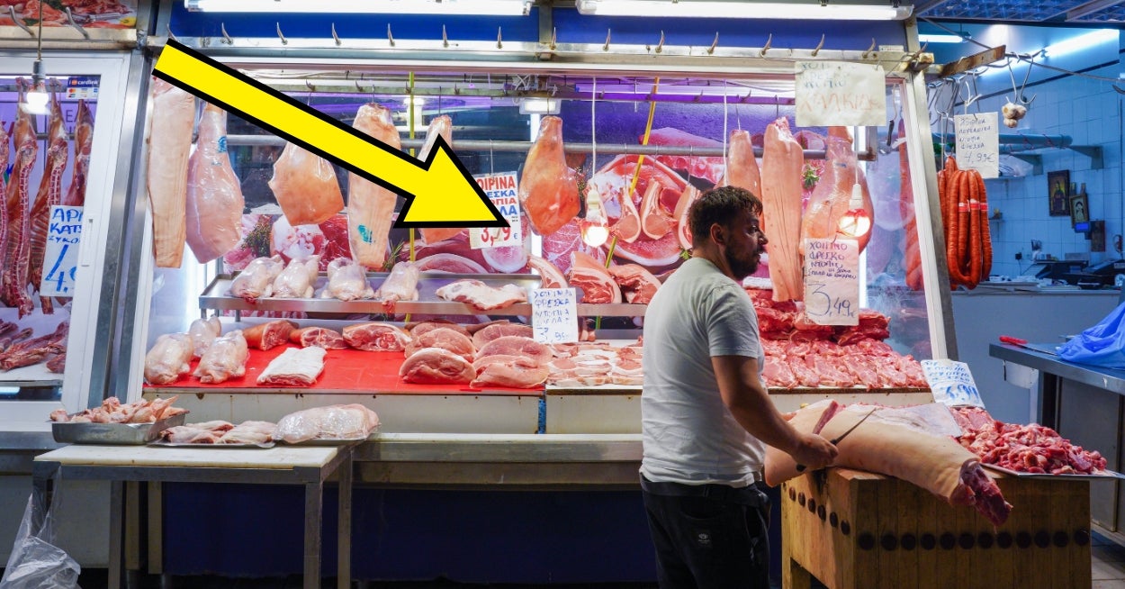 People Are Revealing The Unique Travel Traditions They Do Every Time They Go Somewhere New